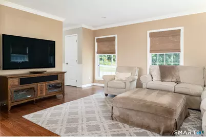 63 Garibaldi Lane, New Canaan, CT 06840 - Photo 4