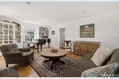 9 Stratford Road, West Hartford, CT 06117 - Photo 6