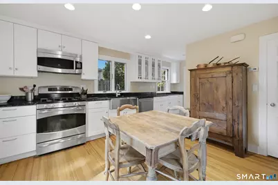 9 Stratford Road, West Hartford, CT 06117 - Photo 10