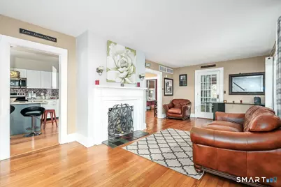 835 Thorme Street, Bridgeport, CT 06606 - Photo 12