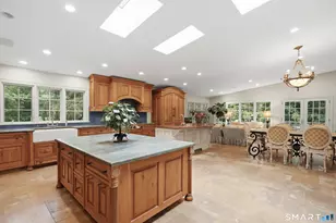 58 Arrow Head Dr, Stamford, CT 06903 - Photo 10