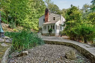 2 Arnold Dr, Stamford, CT 06905 - Photo 34
