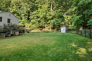 2 Arnold Dr, Stamford, CT 06905 - Photo 32
