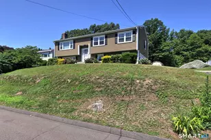 10 Hodio Dr, Ansonia, CT 06401 - Photo 38