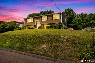 10 Hodio Dr, Ansonia, CT 06401 - Photo 1