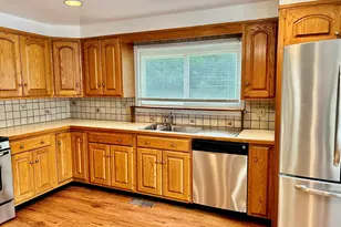 478 Judd St, Fairfield, CT 06824 - Photo 2