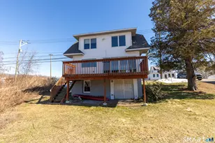 135 Middlesex Ave, Chester, CT 06412 - Photo 18