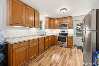 31 Cole Street, Torrington, CT 06790 - Photo 6