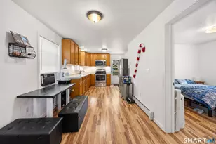 31 Cole St, Torrington, CT 06790 - Photo 8