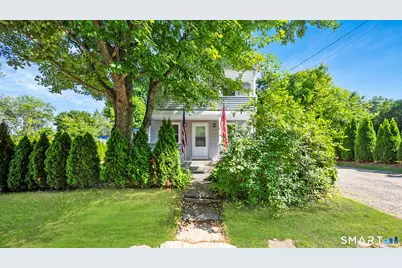31 Cole Street, Torrington, CT 06790 - Photo 2