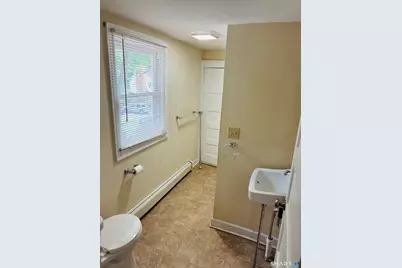 633 Norwich Road, Plainfield, CT 06374 - Photo 16