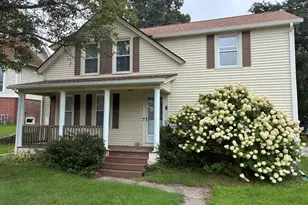 633 Norwich Rd, Plainfield, CT 06374 - Photo 2