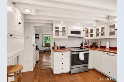 68 Old Stamford Road, New Canaan, CT 06840 - Photo 20