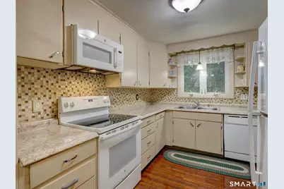 10 Thornbush Rd Extension, Mansfield, CT 06250 - Photo 8