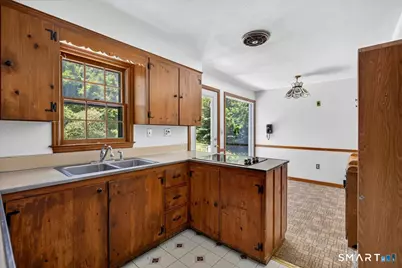 335 Arnold Lane, Orange, CT 06477 - Photo 38