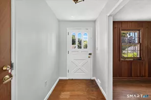 335 Arnold Ln, Orange, CT 06477 - Photo 24