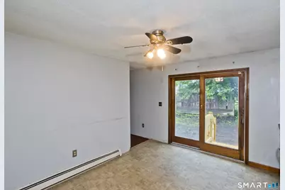 7 Second Avenue, Enfield, CT 06082 - Photo 10