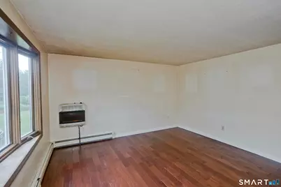 7 Second Avenue, Enfield, CT 06082 - Photo 4