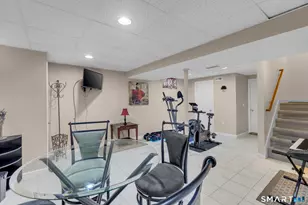 104 Benjamin Ct, Windsor, CT 06095 - Photo 32