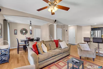 104 Benjamin Court, Windsor, CT 06095 - Photo 12
