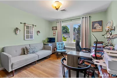 174 Mohawk Drive, West Hartford, CT 06117 - Photo 18
