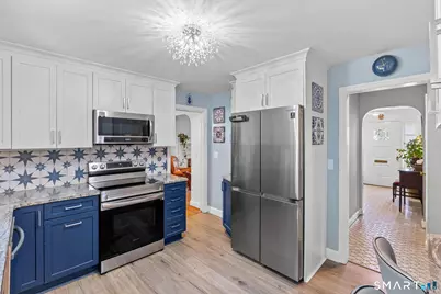 174 Mohawk Drive, West Hartford, CT 06117 - Photo 14