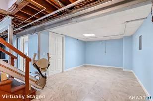 174 Mohawk Dr, West Hartford, CT 06117 - Photo 28