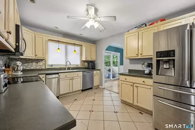 11 Olin Court, Shelton, CT 06484 - Photo 8