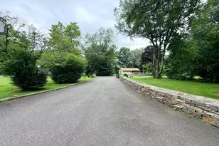30 Valley Brook Terrace, Stratford, CT 06614 - Photo 20