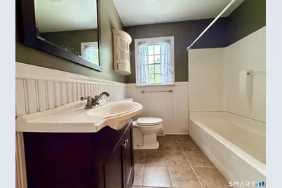 30 Valley Brook Terrace, Stratford, CT 06614 - Photo 10