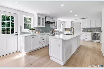 4 Heather Hill, Westport, CT 06880 - Photo 8