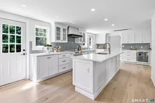 4 Heather Hill, Westport, CT 06880 - Photo 8