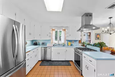 1140 Johnson Road, Woodbridge, CT 06525 - Photo 4