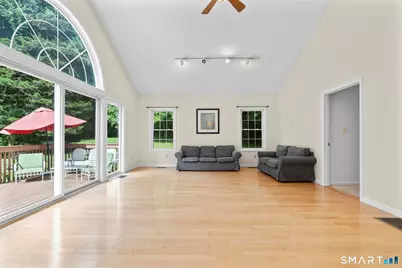 1140 Johnson Road, Woodbridge, CT 06525 - Photo 14