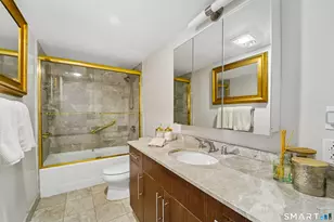 25 Forest St, Stamford, CT 06901 - Photo 14