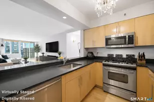 25 Forest St, Stamford, CT 06901 - Photo 4