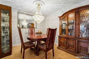 25 Forest St, Stamford, CT 06901 - Photo 4