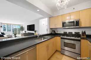 25 Forest St, Stamford, CT 06901 - Photo 4