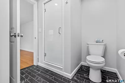 25 Sherwood Road, West Hartford, CT 06117 - Photo 18