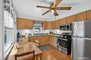 633 High St, Fairfield, CT 06824 - Photo 6