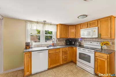 57-1/2 East Street, Vernon, CT 06066 - Photo 8