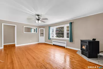 27 Sunrise Drive, Vernon, CT 06066 - Photo 10