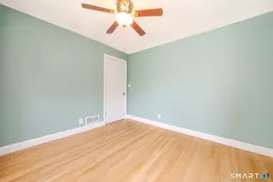 869 Washington Ave Ext, Waterbury, CT 06708 - Photo 22