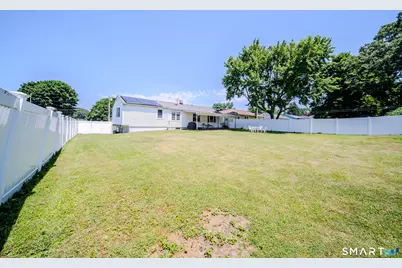 869 Washington Ave Extension, Waterbury, CT 06708 - Photo 6