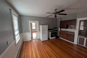 23 Lyman St, New Britain, CT 06051 - Photo 4
