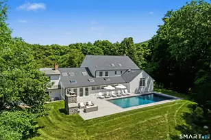 71 Woodford Hills Dr, Avon, CT 06001 - Photo 2