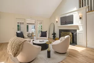 71 Woodford Hills Dr, Avon, CT 06001 - Photo 12