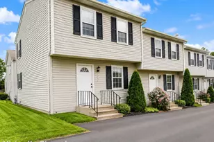 39 Grand St, Danbury, CT 06810 - Photo 1