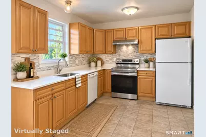 39 Grand Street #C, Danbury, CT 06810 - Photo 2