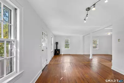105 Southworth Street, Milford, CT 06461 - Photo 6